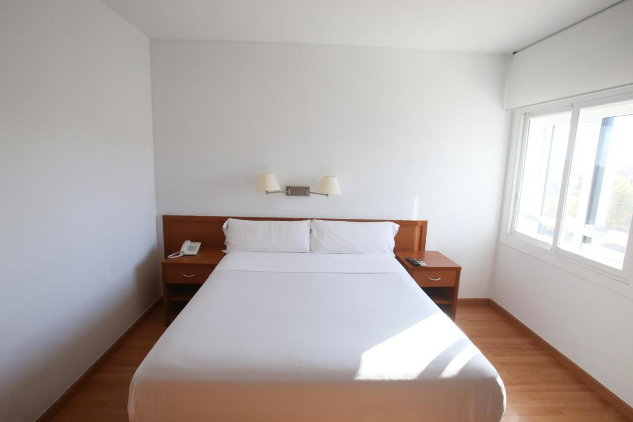 Gatell Hotel Vilanova i la Geltrú Exterior foto